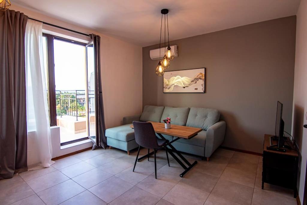 Apartament Аpartment With Free Parking Sofia Zewnętrze zdjęcie